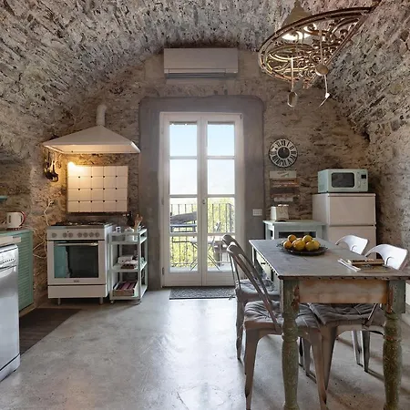 Cactus House Апартаменты *