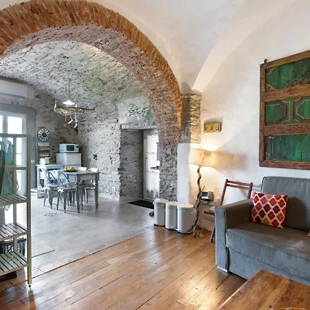 Cactus House La Spezia