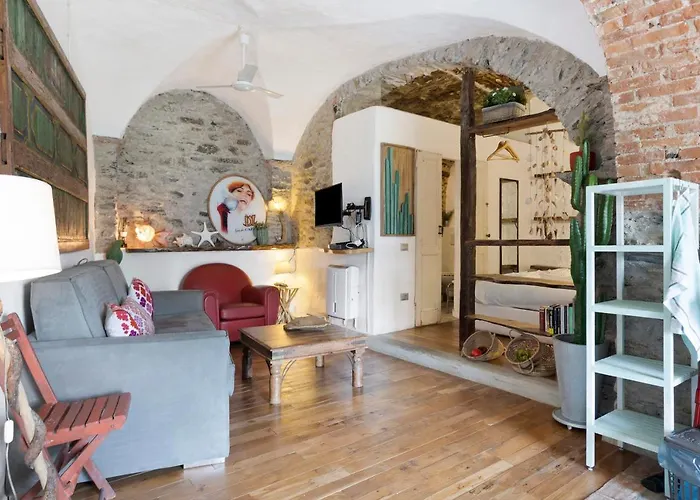 Cactus House *